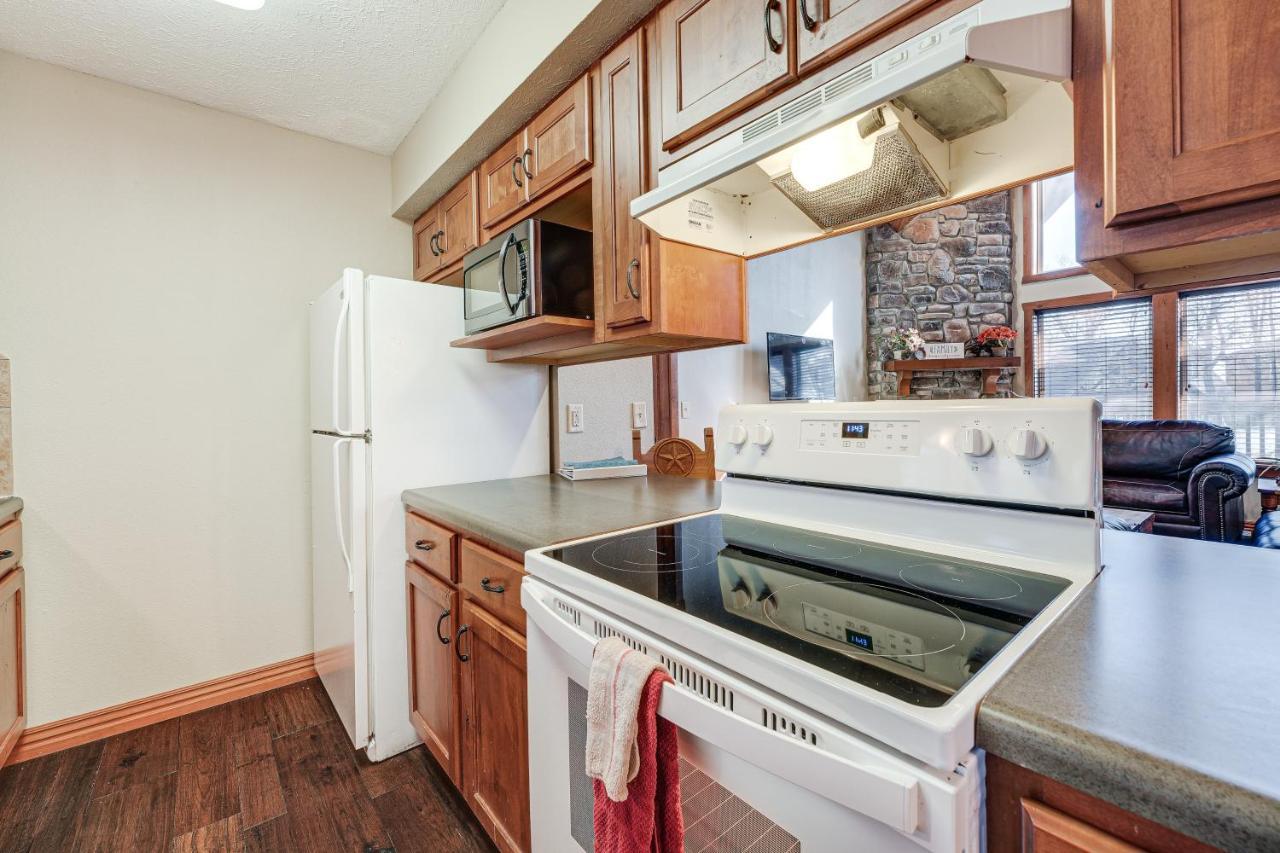 Branson Resort Getaway - Near Silver Dollar City! Exterior photo
